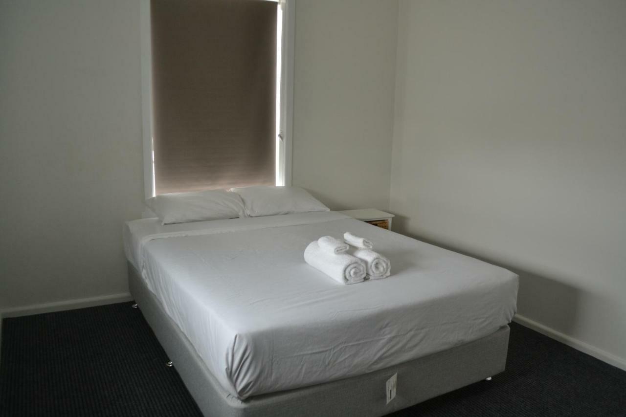 Garden Hotel Dubbo Ngoại thất bức ảnh