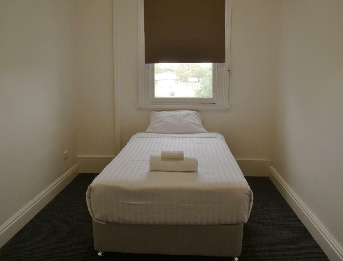 Garden Hotel Dubbo Ngoại thất bức ảnh