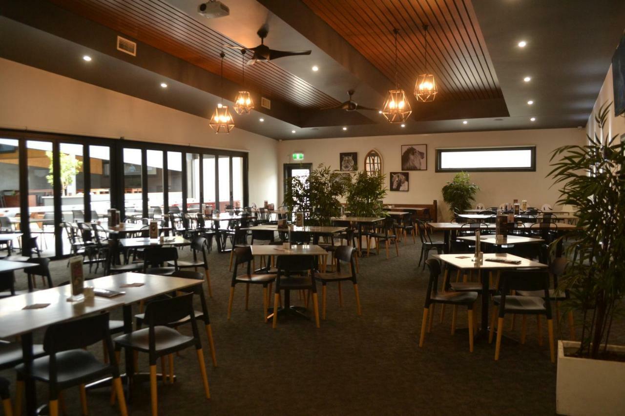 Garden Hotel Dubbo Ngoại thất bức ảnh